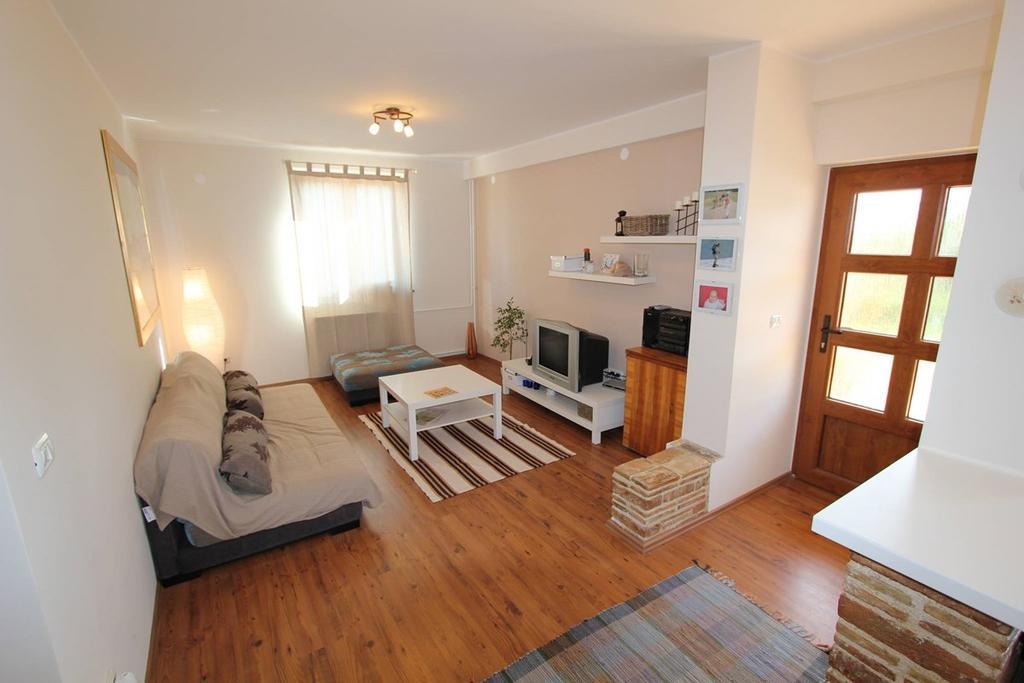 Apartment Dusanka Fažana エクステリア 写真